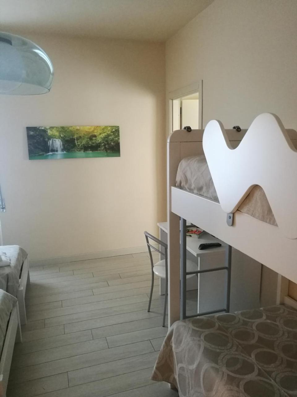 Locanda Della Pieve Tizzano Val Parma Bagian luar foto